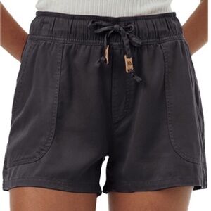 Tencel Instow Short- Black